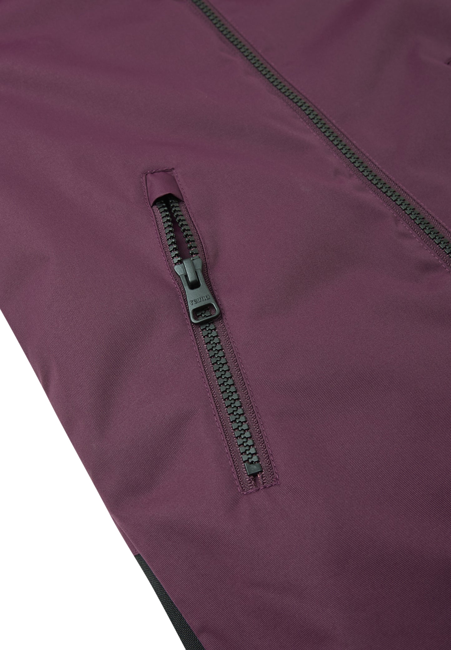 REIMA TEC+ Winteroverall/Skianzug <br>Kauhava <br>Gr. 104 bis 140<br> extra robuster Po- und Knie/Schienbeinbereich <br>abnehmbare Fuss-Schlaufen<br> WS 10'000 mm