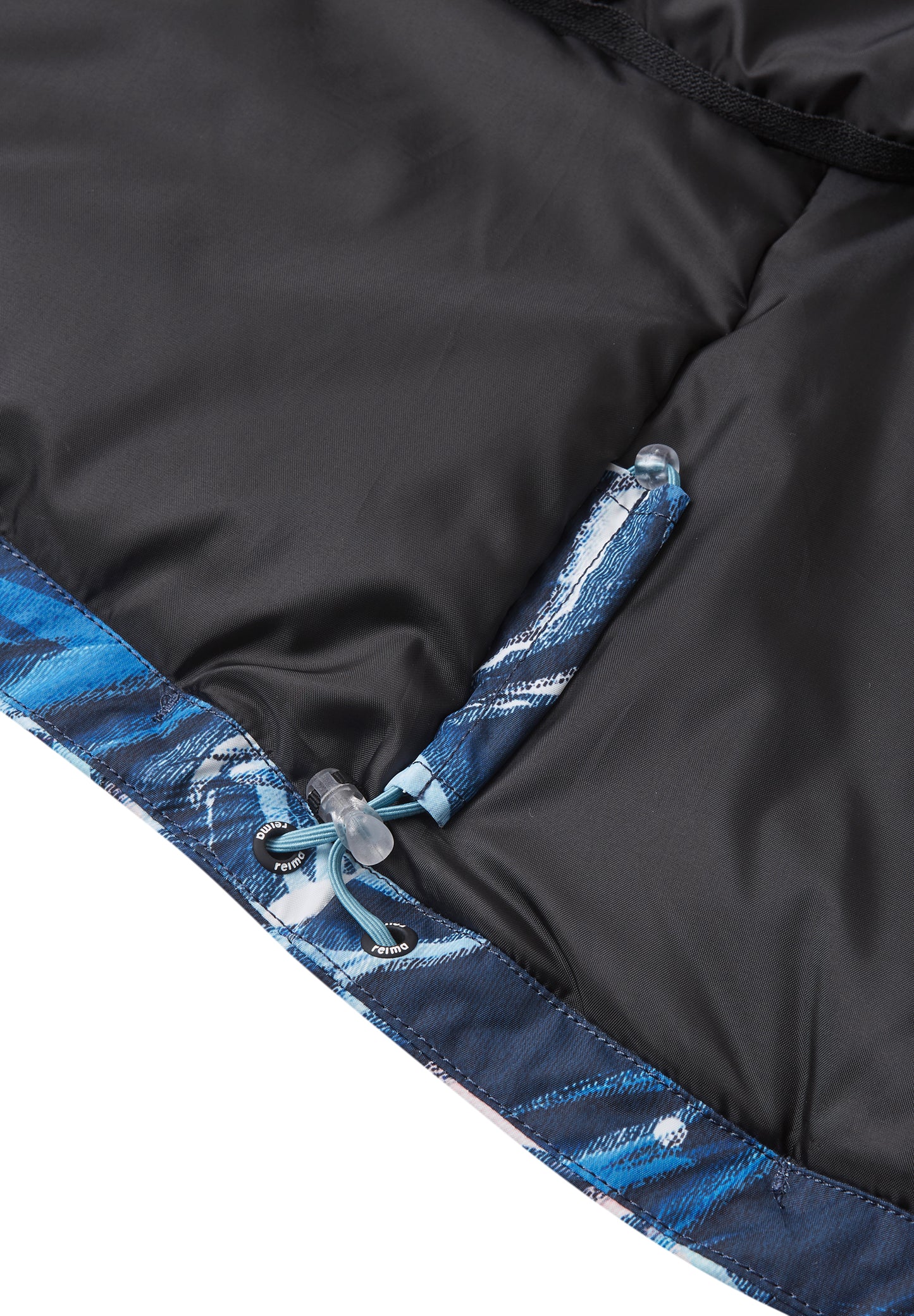 REIMA TEC Skijacke/Winterjacke Posio <br>Gr. 146, 158, 164<br> Schneefang & verstellbare Ärmelbündchen mit Lycraeinsätzen<br> Lüftungs-Reissverschlüsse & wasserabweisende Taschen- und Front-Reissverschlüsse <br>funktionelle Details<br> WS 12'000 mm