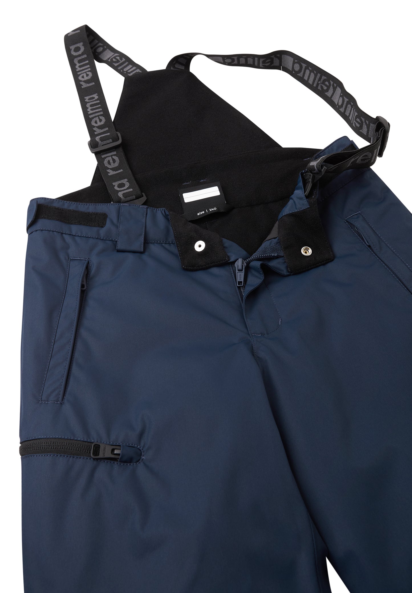 REIMA TEC+ Skihose<br> Terrie<br> Gr. 104 bis 164 <br>Po-Bereich mit Fleece isoliert<br> abnehmbare Träger, Schneefang am Beinende, Taille regulierbar<br> WS 12'000 mm