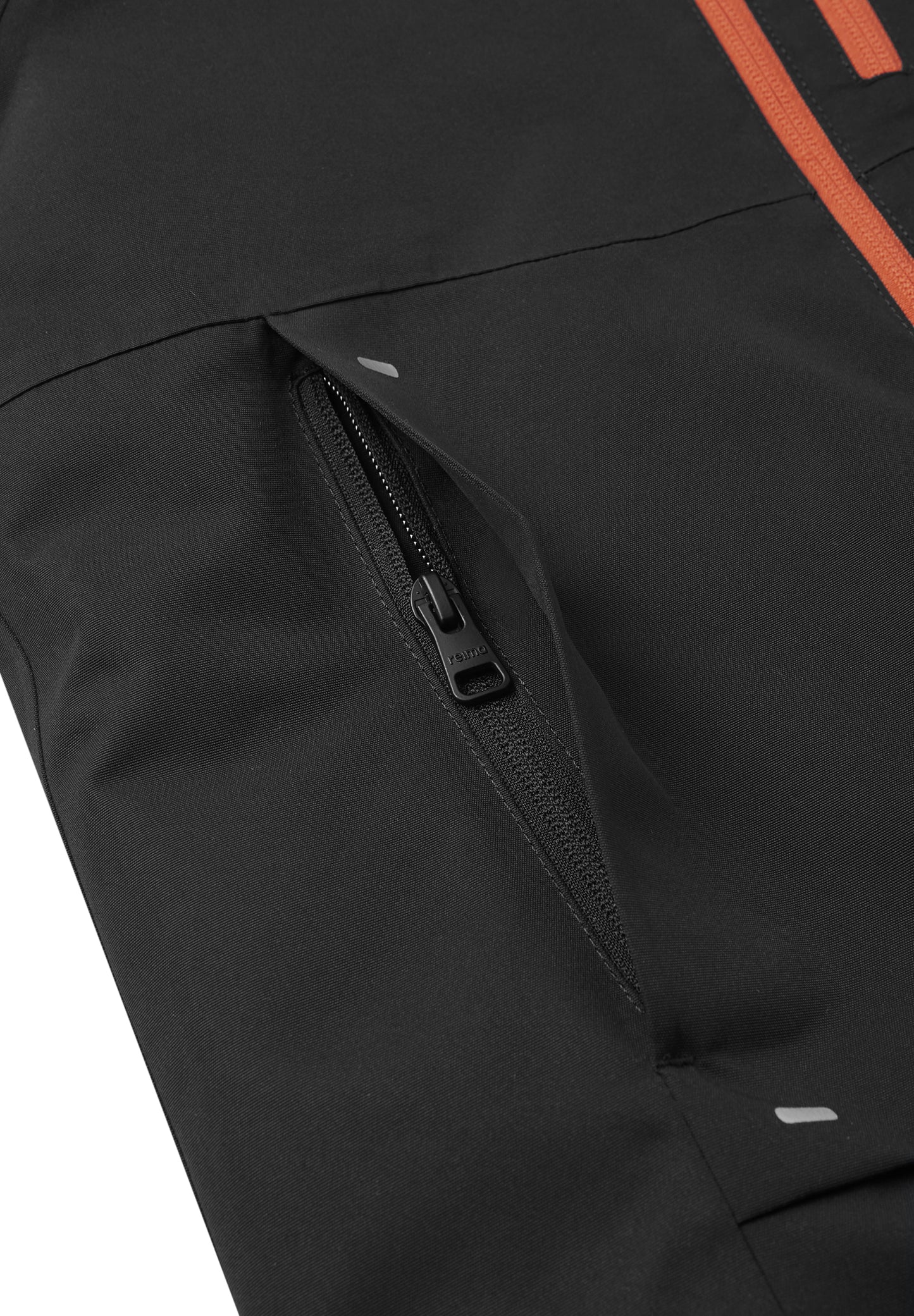 REIMA TEC Skijacke/Winterjacke Tieten <br>Gr. 128 bis 164<br> Schneefang & verstellbare Ärmelbündchen mit Lycraeinsätzen<br> funktionelle Details<br> WS 10'000 mm