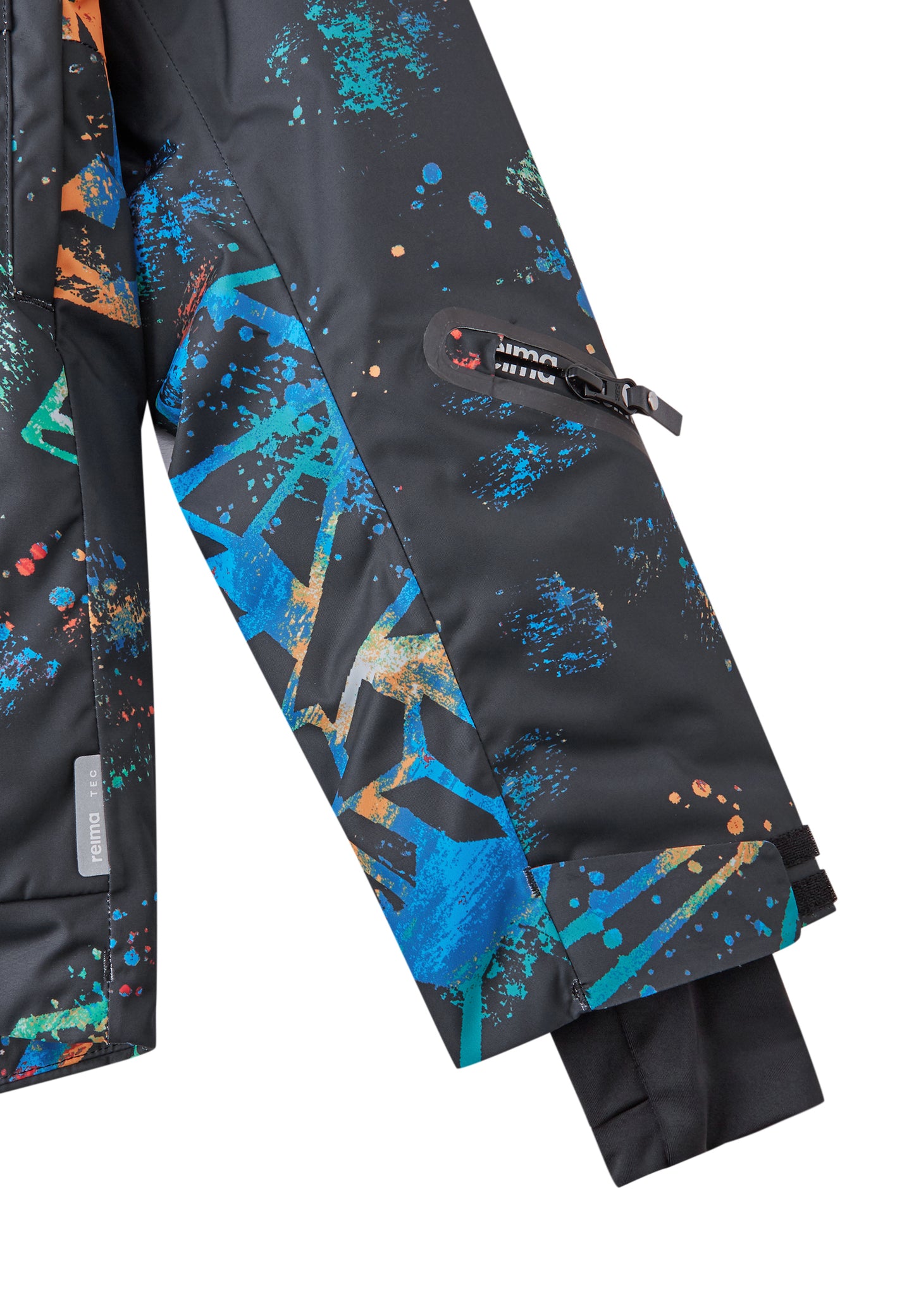 REIMA TEC Skijacke/Winterjacke<br> Tirro <br>Gr. 104, 116, 122, 128, 134, 140, 146, 152, 158, 164<br> Schneefang & verstellbare Ärmelbündchen mit Lycraeinsätzen<br> Lüftungs-Reissverschlüsse<br>funktionelle Details<br> WS 12'000 mm