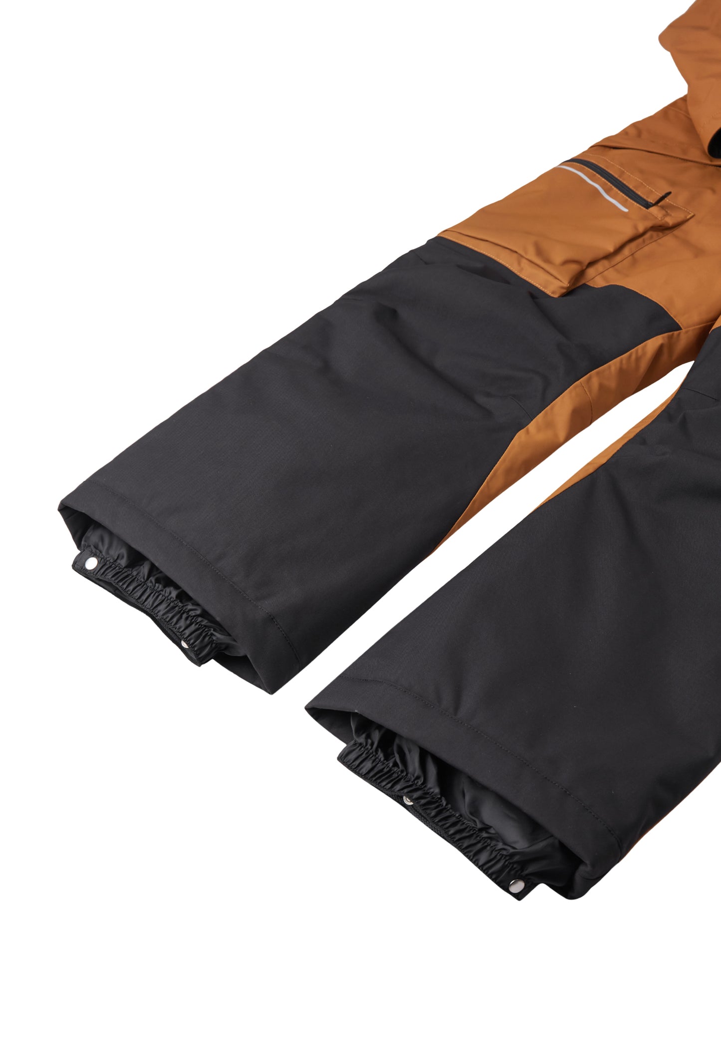 REIMA TEC+ Winteroverall/Skianzug <br>Utsjoki<br>Gr.140,152,158 <br>extra robuster Po-/Knie-/Schienbeinbereich <br>verstellbare Ärmelbündchen&Lycra-Einsätze <br>Taille regulierbar<br>Schneefang am Beinende <br>funktionelle Details <br>WS 12'000 mm