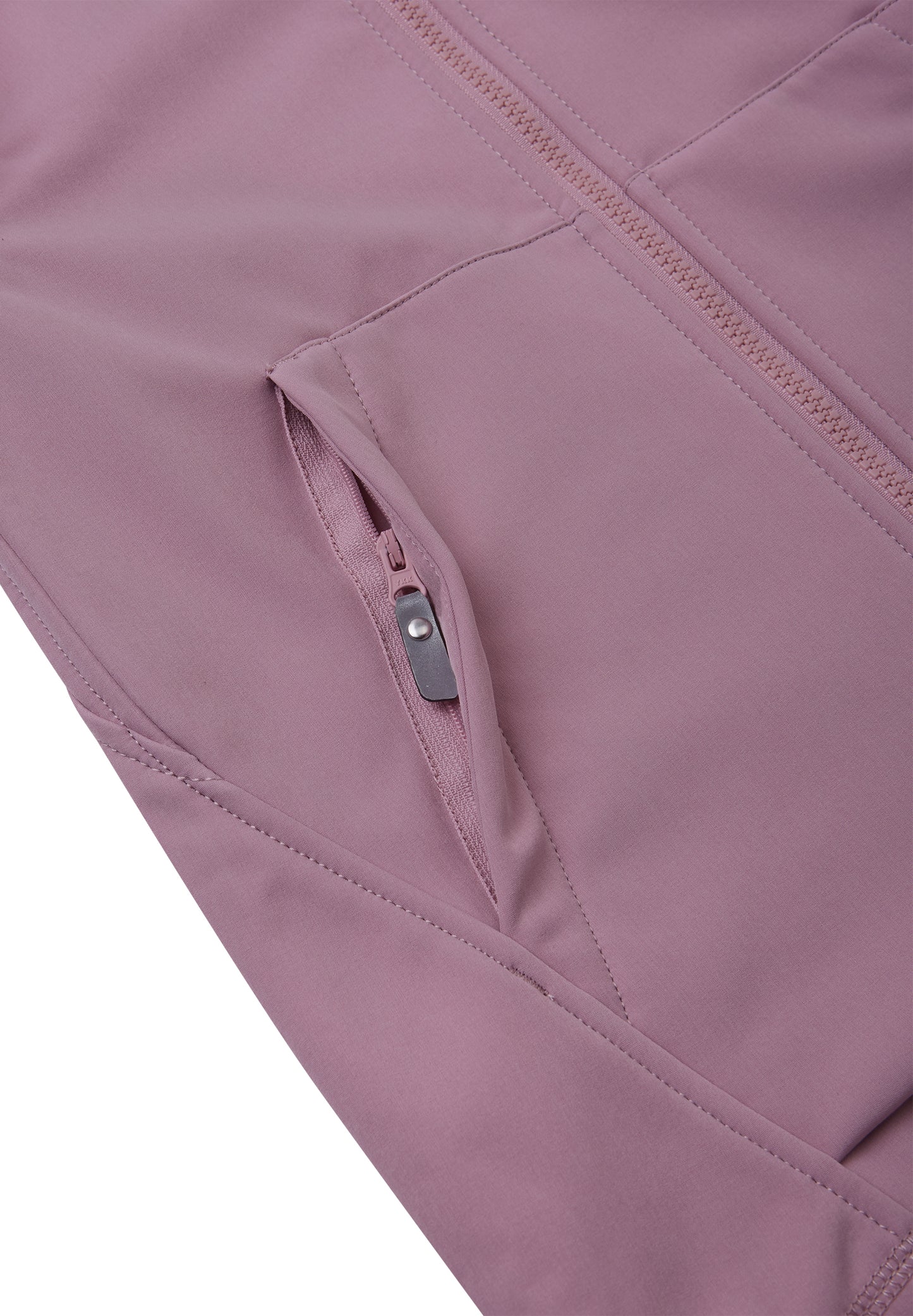REIMA gefütterte Softshell-Jacke <br>Espoo <br>Gr. 140, 146, 152, 158, 164<br> aussen Softshell <br>innen weiches Fleece <br>WS 10'000 mm