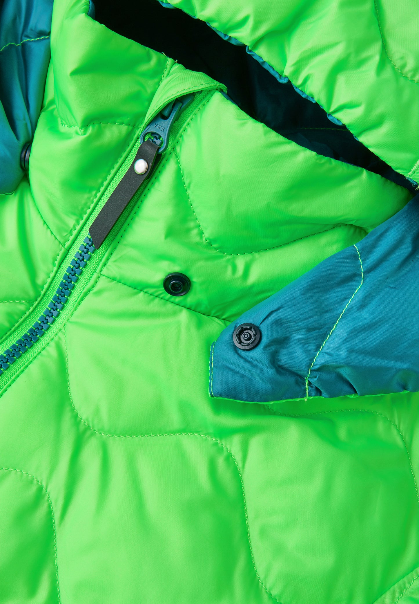 REIMA dünne Übergangs-Daunenjacke<br> Fossila<br> Gr. 104 bis 164<br> echte zertifizierte Daune, waschbar <br> WS 5'000 mm