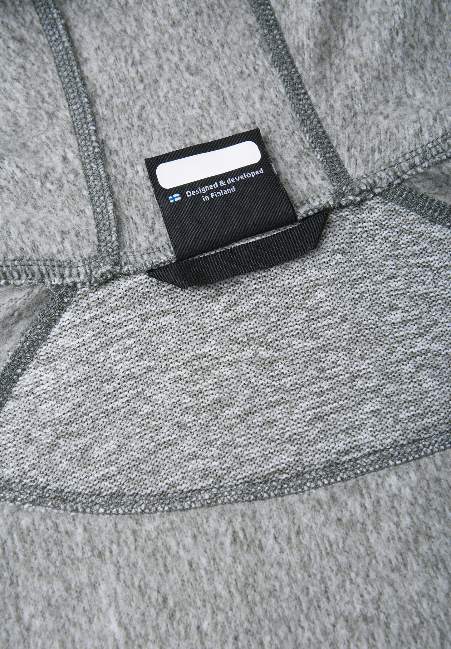 REIMA Kapuzenpullover/Hoodie <br>Haave <br>Gr. 110, 128, 140, 146, 152, 158<br>atmungsaktiv<br> recyceltes Strick-Fleece<br> zum Separat-Tragen<br> warm, 270 g/m2 Dicke