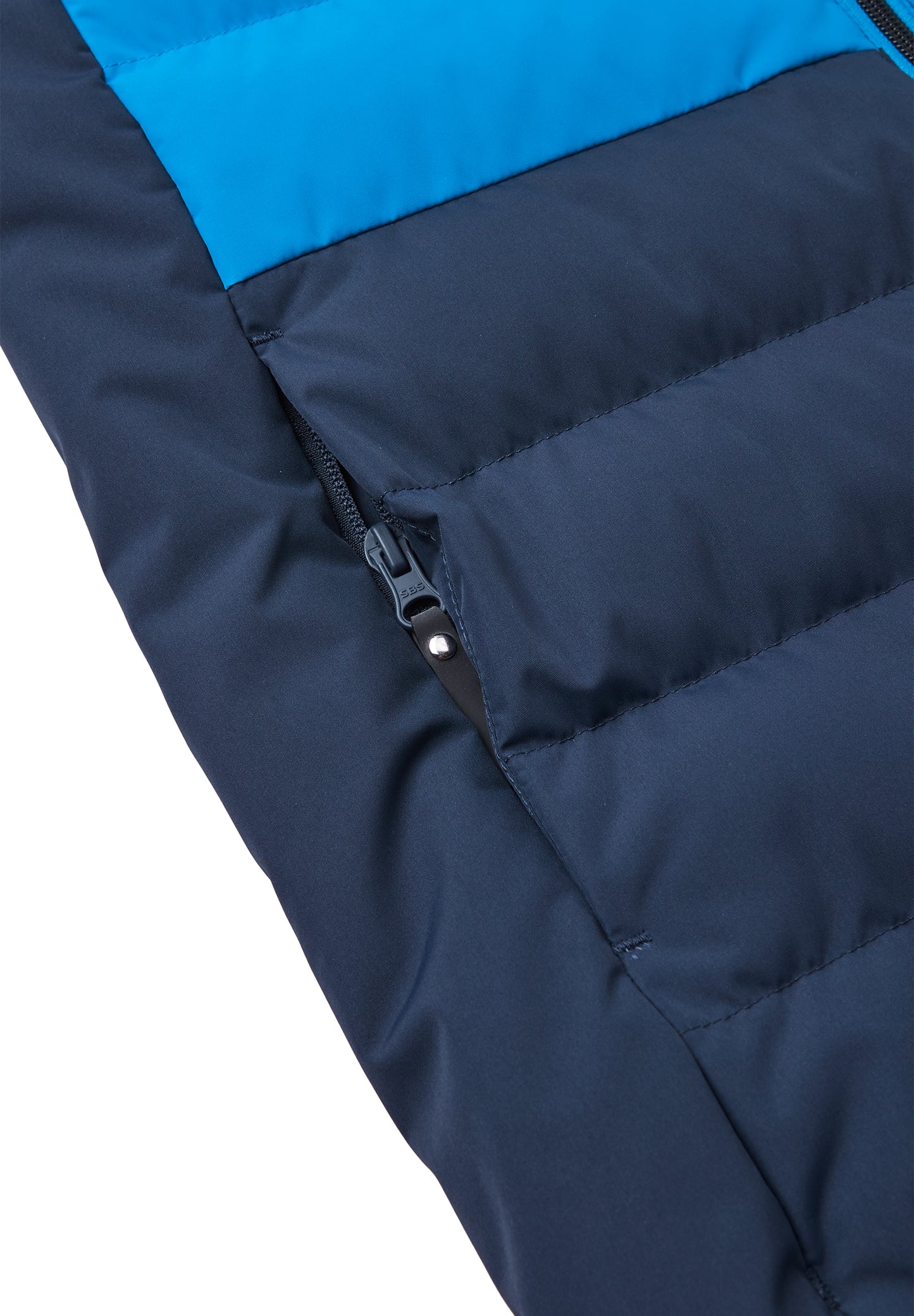 REIMA Primaloft-Skijacke/Winterjacke <br>Kuosku <br>Gr. 116, 122, 128, 134, 146, 152, 158, 164 <br> mit Primaloft (künstliche Daune) wattiert<br> Schneefang & verstellbare Ärmelbündchen mit Lycraeinsätzen<br> funktionelle Details <br> WS 15'000 mm