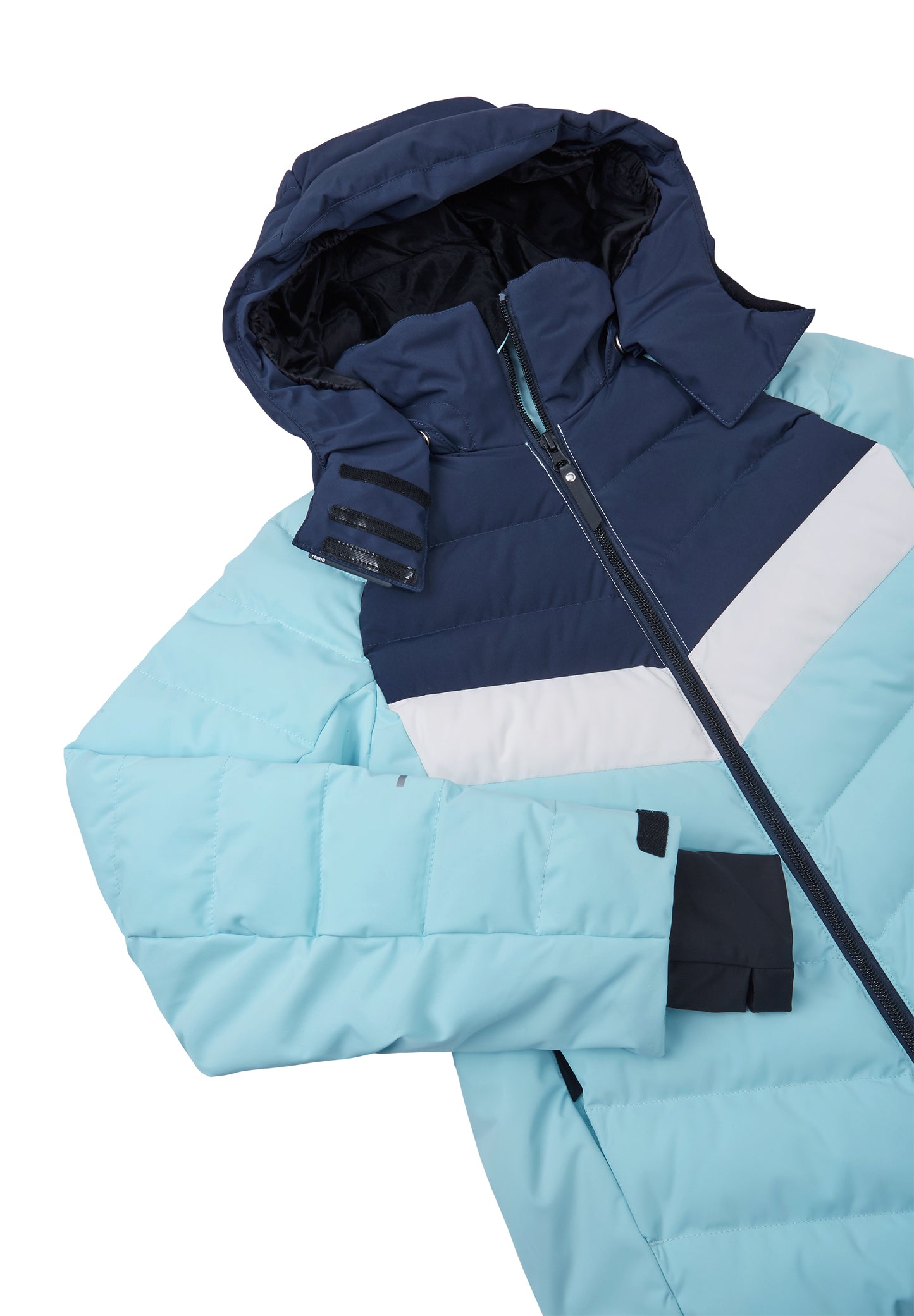 REIMA Primaloft-Skijacke/Winterjacke<br> Luppo <br>Gr. 122, 128, 134, 146, 152, 158,<br> mit Primaloft (künstliche Daune) wattiert<br> Schneefang & verstellbare Ärmelbündchen mit Lycraeinsätzen<br> funktionelle Detail <br> WS 15'000 mm