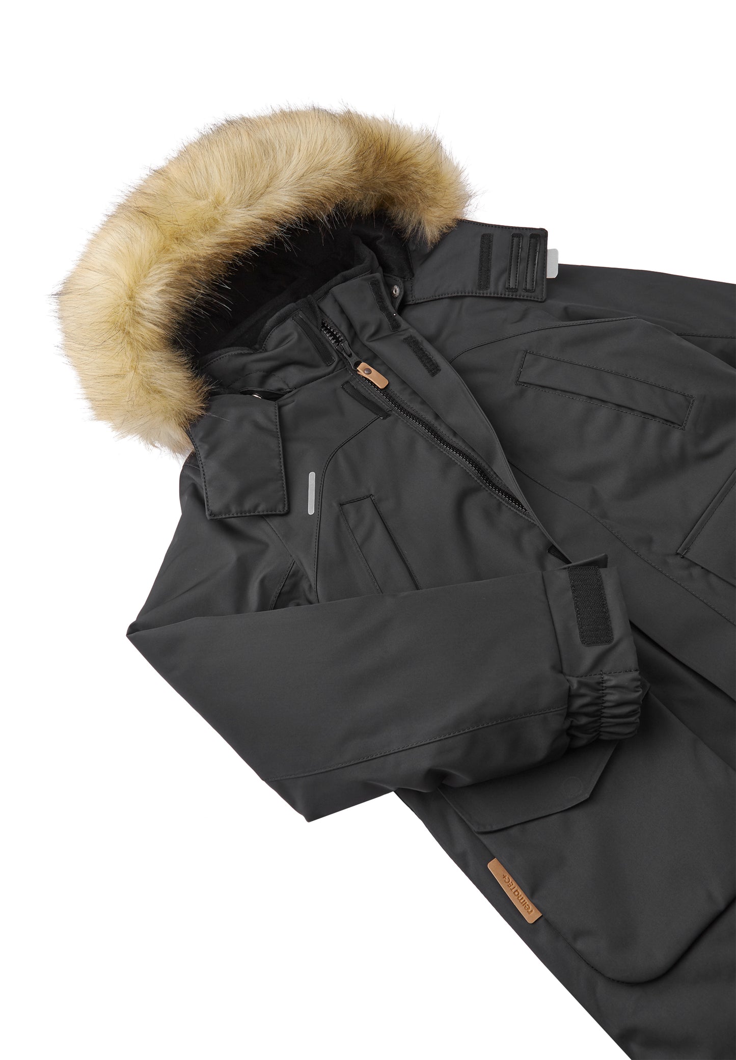REIMA TEC warme Winter-Daunenjacke/Parka Serkku<br> Gr. 104 bis 164<br> auch ohne Kunst-Pelz tragbar<br> 100% wasserdicht<br> echte zertifizierte Daune, waschbar<br> WS 12'000 mm