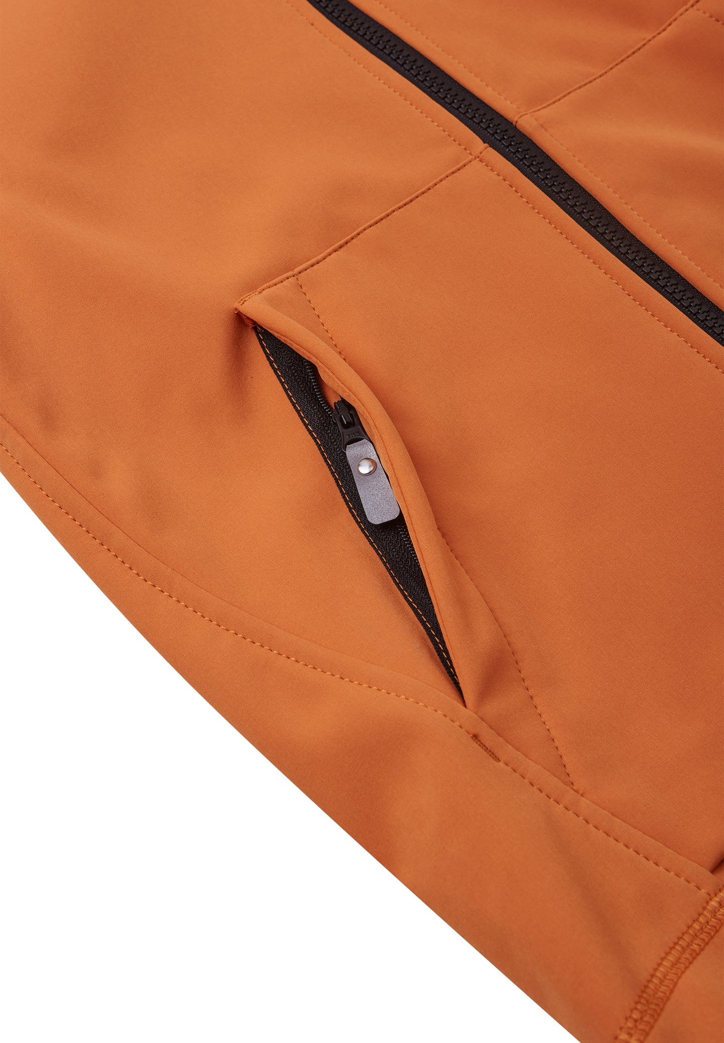 REIMA gefütterte Softshell-Jacke <br>Sipoo <br>Gr. 122, 134, 140, 152, 158, 164<br> aussen Softshell <br>innen weiches Fleece <br>WS 10'000 mm