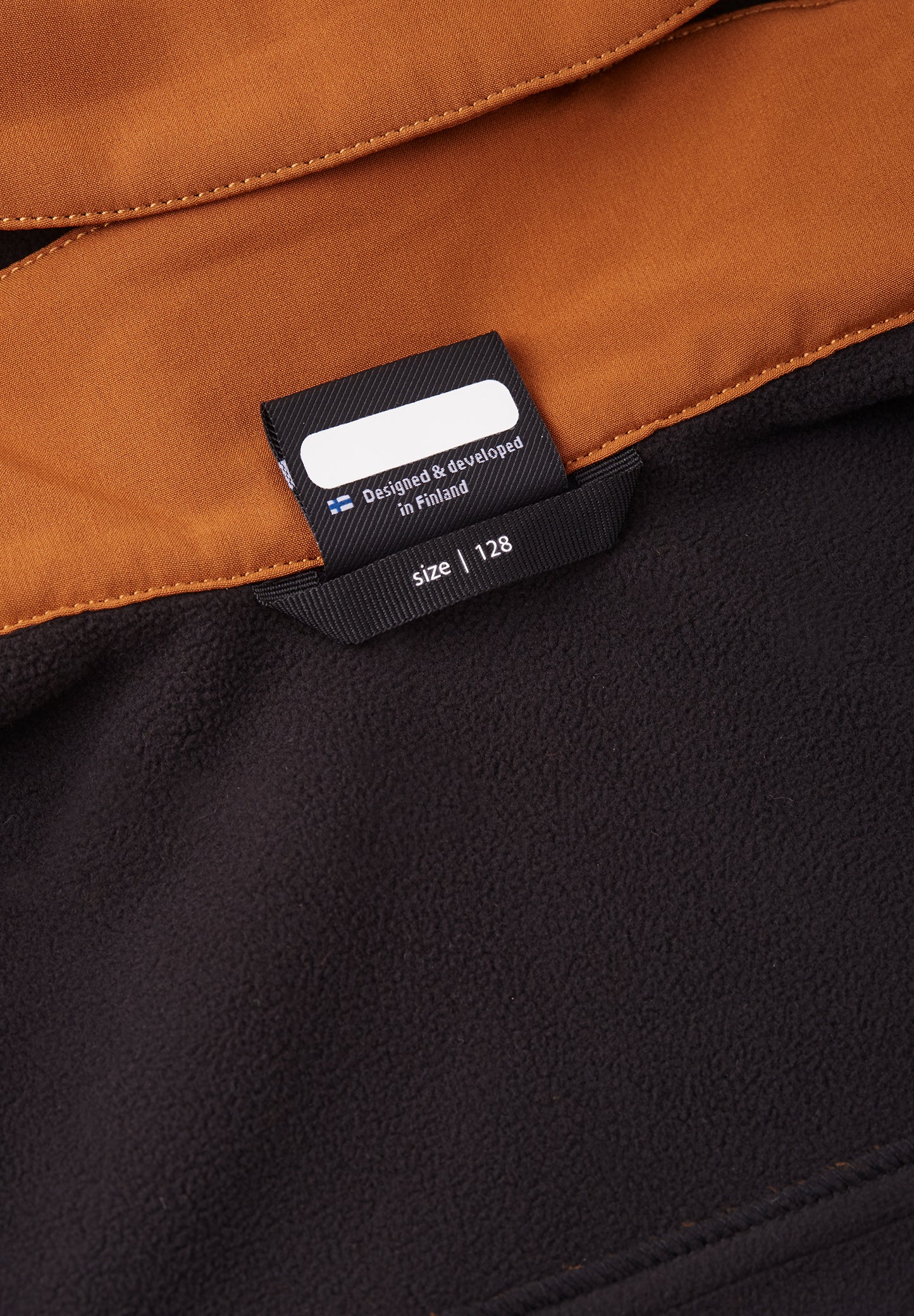 REIMA gefütterte Softshell-Jacke <br>Sipoo <br>Gr. 122, 134, 140, 152, 158, 164<br> aussen Softshell <br>innen weiches Fleece <br>WS 10'000 mm