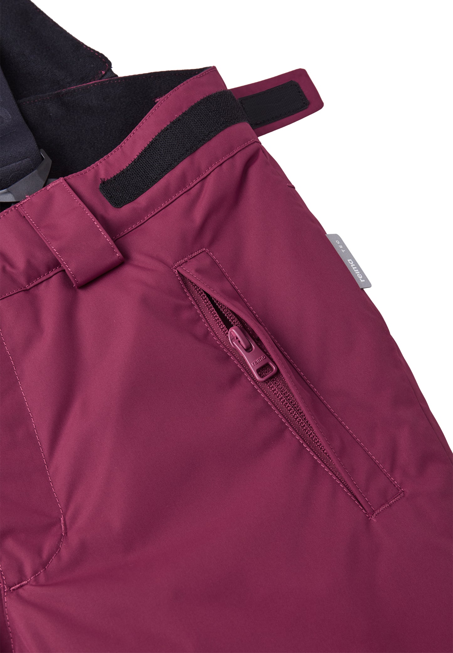 REIMA TEC+ Skihose<br> Terrie<br> Gr. 104 bis 164 <br>Po-Bereich mit Fleece isoliert<br> abnehmbare Träger, Schneefang am Beinende, Taille regulierbar<br> WS 12'000 mm