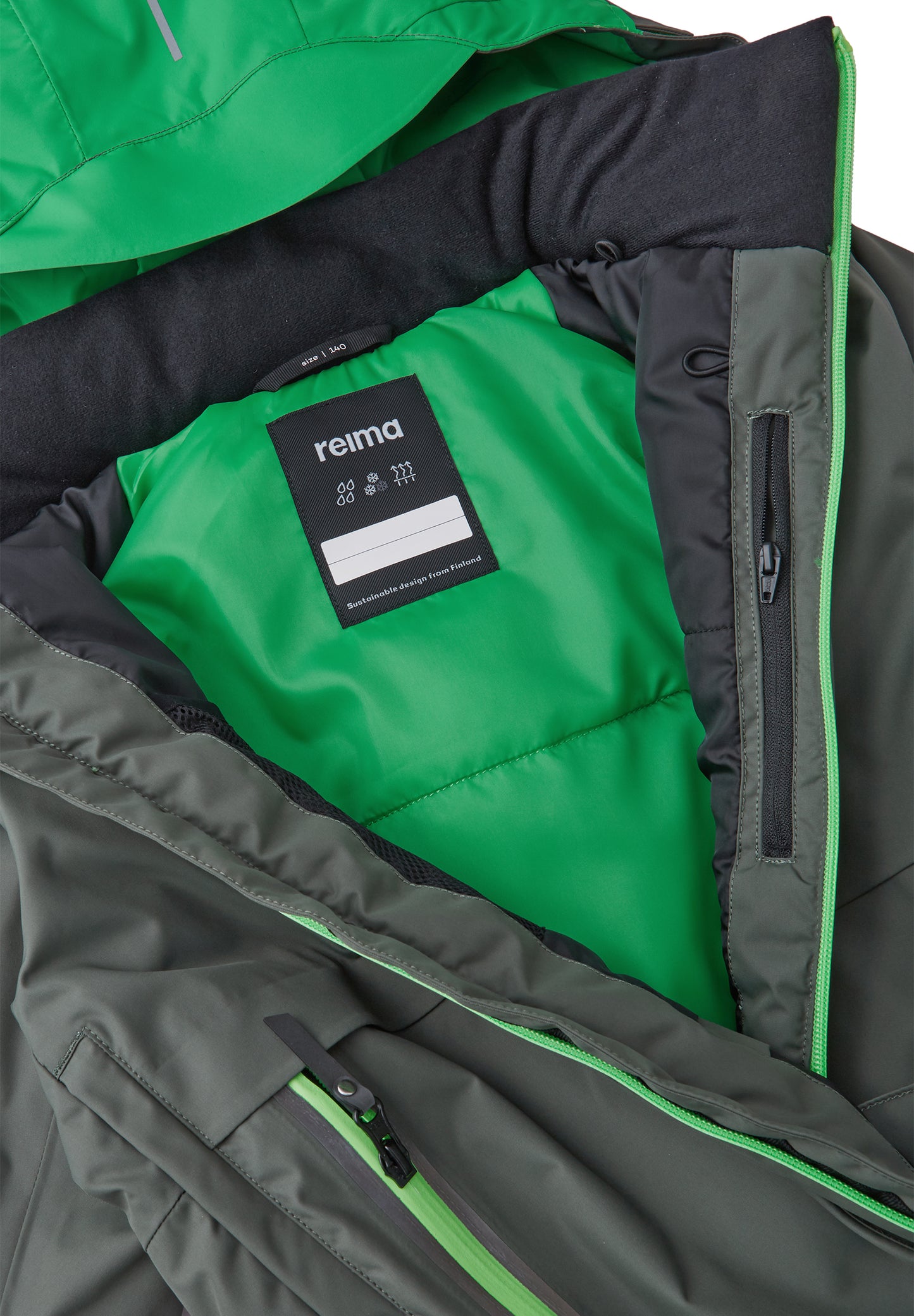 REIMA TEC Skijacke/Winterjacke<br> Tirro <br>Gr. 104, 116, 122, 128, 134, 140, 146, 152, 158, 164<br> Schneefang & verstellbare Ärmelbündchen mit Lycraeinsätzen<br> Lüftungs-Reissverschlüsse<br>funktionelle Details<br> WS 12'000 mm