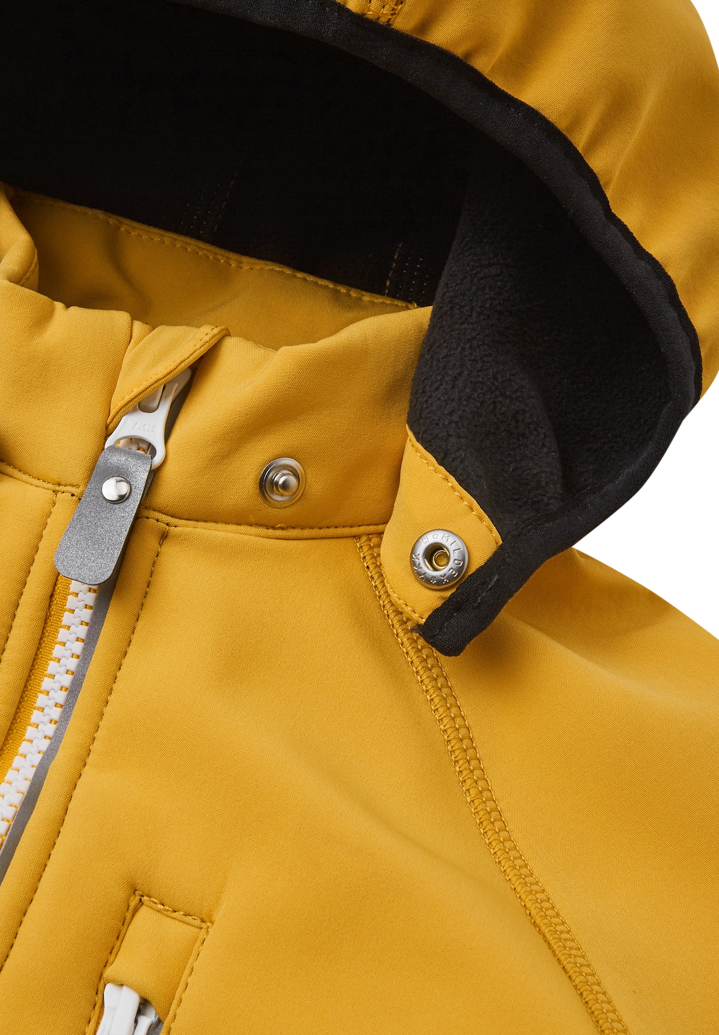 REIMA gefütterte Softshell-Jacke <br>Vantti <br>Gr. 80 bis 140<br> aussen Softshell<br> innen weiches Fleece <br>WS 10'000 mm