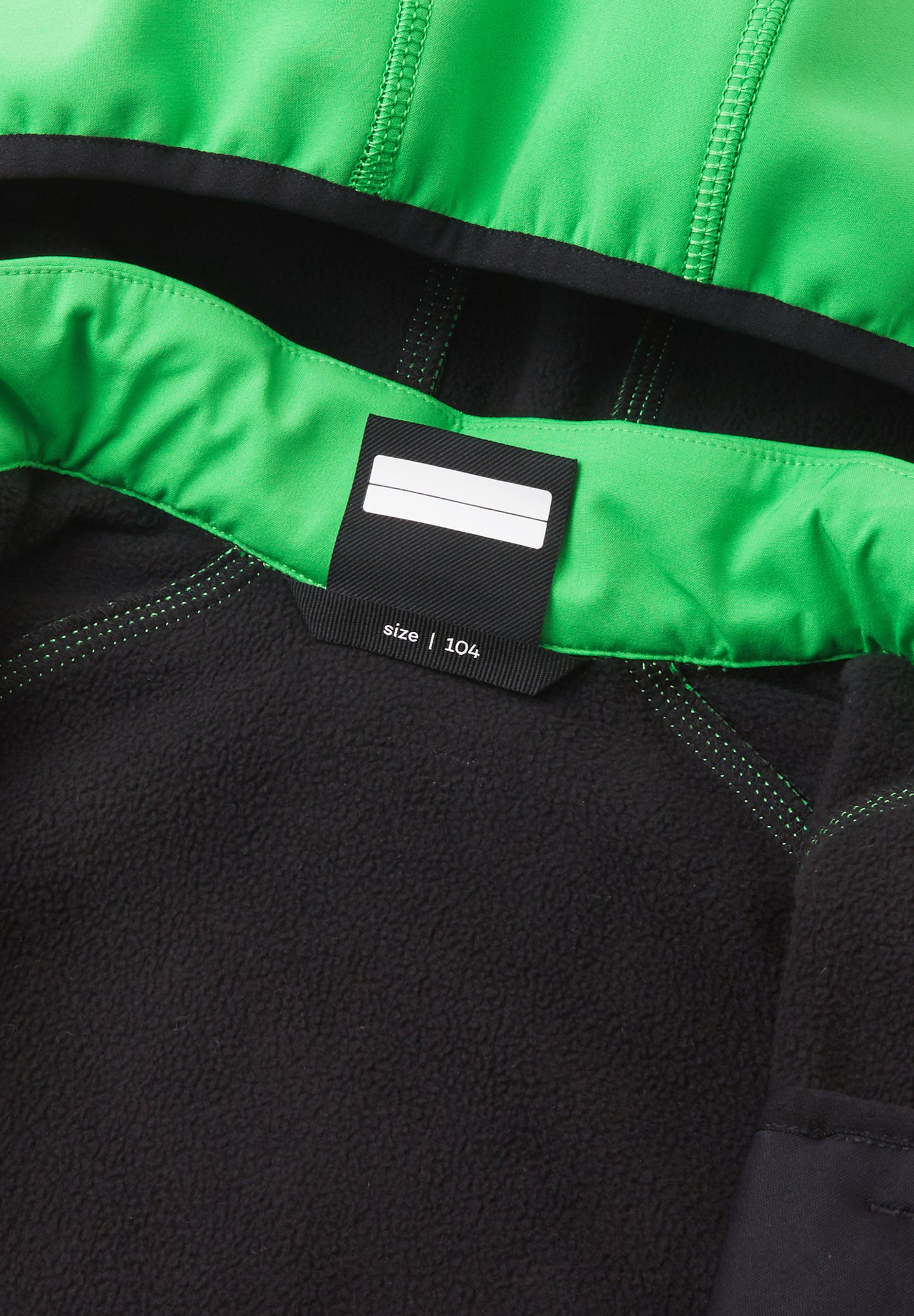 REIMA gefütterte Softshell-Jacke <br>Vantti <br>Gr. 80 bis 140<br> aussen Softshell<br> innen weiches Fleece <br>WS 10'000 mm