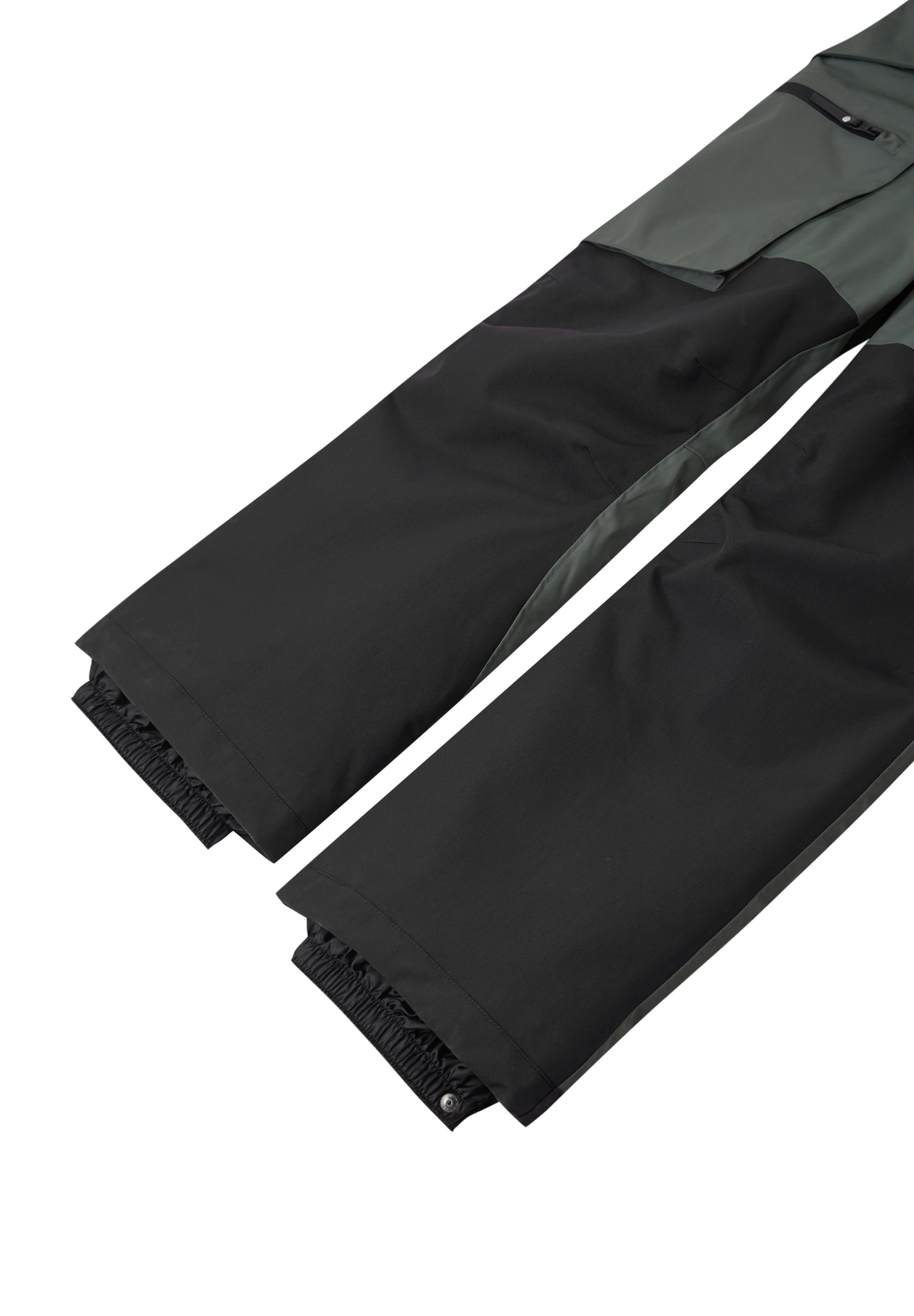 REIMA TEC+ Winteroverall/Skianzug <br>Utsjoki<br>Gr.140,152,158 <br>extra robuster Po-/Knie-/Schienbeinbereich <br>verstellbare Ärmelbündchen&Lycra-Einsätze <br>Taille regulierbar<br>Schneefang am Beinende <br>funktionelle Details <br>WS 12'000 mm
