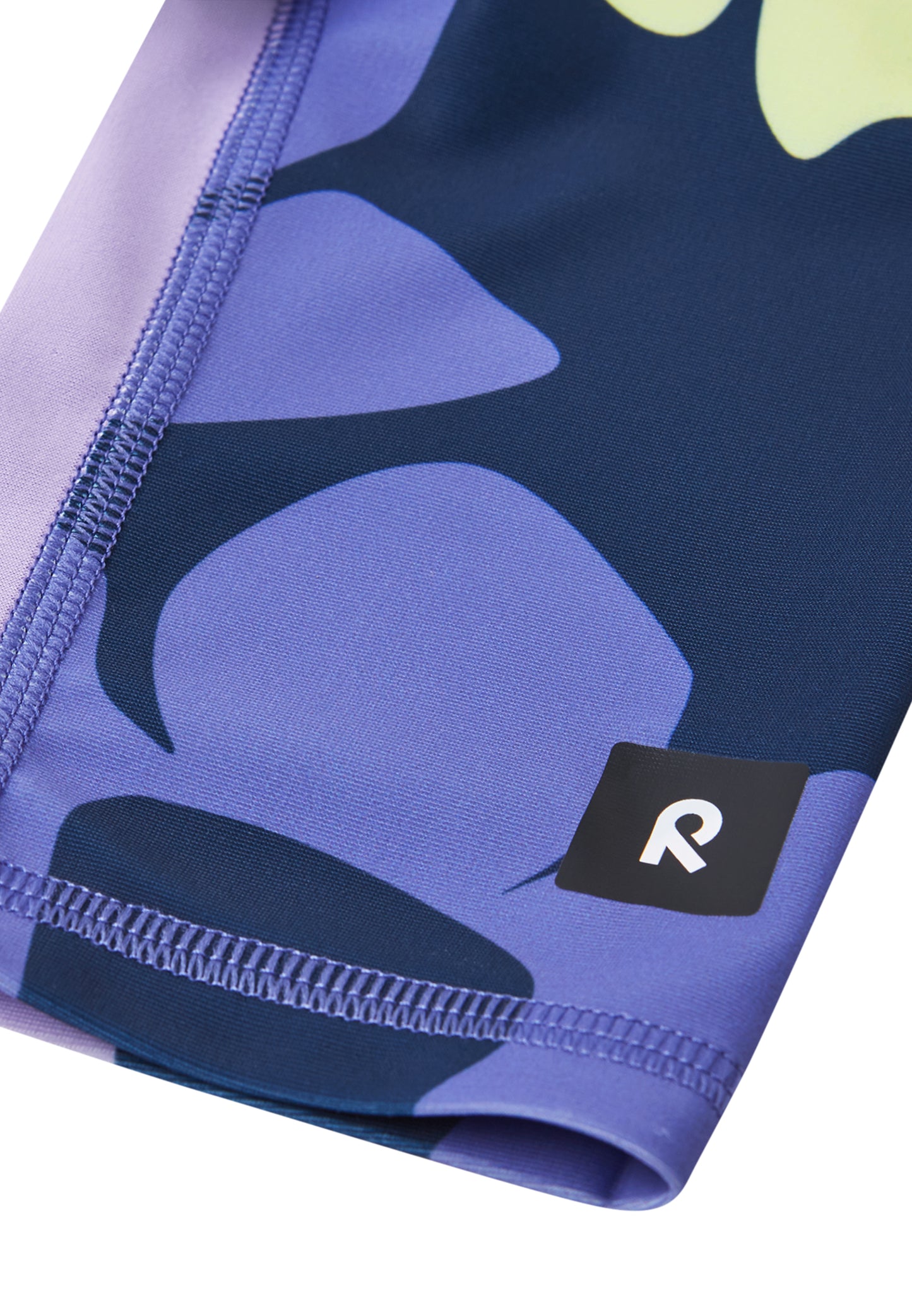 REIMA Badeshirt<br> Joonia<br>Gr. 104, 110, 116, 128, 134, 140<br> UV-Schutzfaktor 50+<br> schnelltrocknend