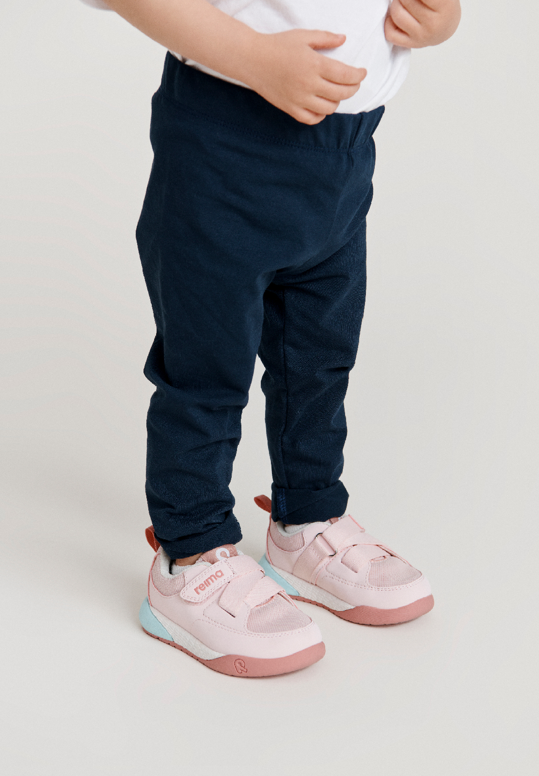 REIMA TEC wasserabweisender Turnschuh/Sneaker<br> Kiirus <br>Gr. 24, 26<br> Innensohle herausnehmbar <br>ideal in der Übergangszeit & Sommer<br> 100% wasserdichtes Material