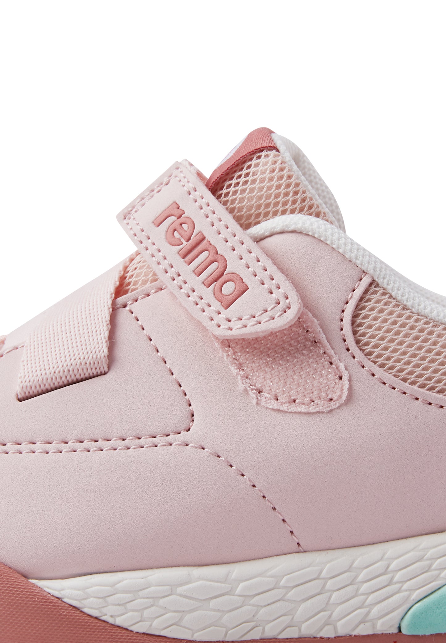 REIMA TEC wasserabweisender Turnschuh/Sneaker<br> Kiirus <br>Gr. 24, 26<br> Innensohle herausnehmbar <br>ideal in der Übergangszeit & Sommer<br> 100% wasserdichtes Material