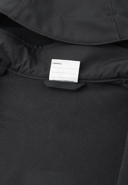 REIMA gefütterte Softshell-Jacke <br>Koivula <br>Gr. 146, 152, 164<br> aussen Softshell <br>innen weiches Fleece <br>WS 10'000 mm