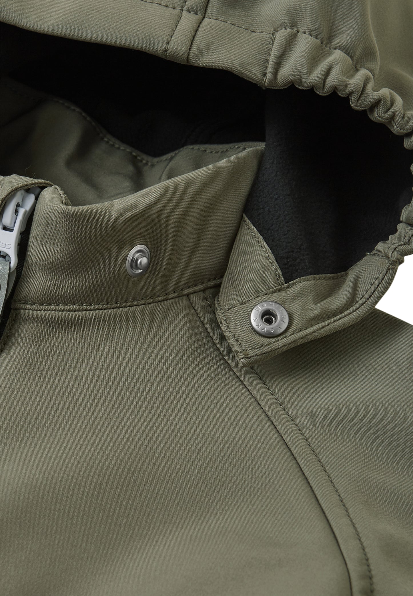 REIMA gefütterter Softshell-Overall<br> Mjosa <br>Waldspielgruppe, Outdoor, KiTa<br> Gr. 74, 80, 92<br> innen warmes Fleece<br> Bein- und Po extra strapazierfähig<br> abnehmbare Fussgummi<br> WS 12'000 mm