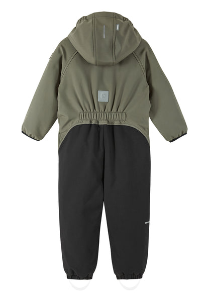 REIMA gefütterter Softshell-Overall<br> Mjosa <br>Waldspielgruppe, Outdoor, KiTa<br> Gr. 74 bis 98<br> innen warmes Fleece<br> Bein- und Po extra strapazierfähig<br> abnehmbare Fussgummi<br> WS 12'000 mm