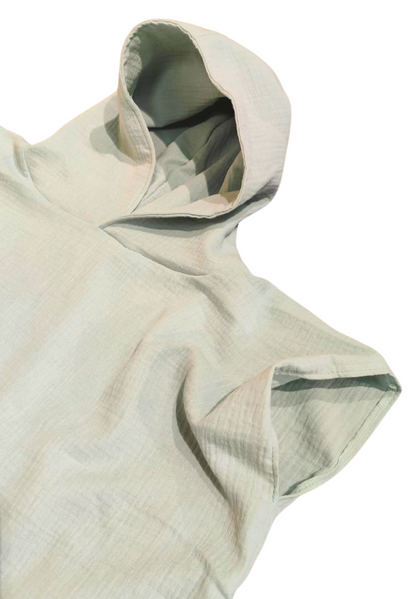 Bade-Poncho aus Bio-Musselinstoff
