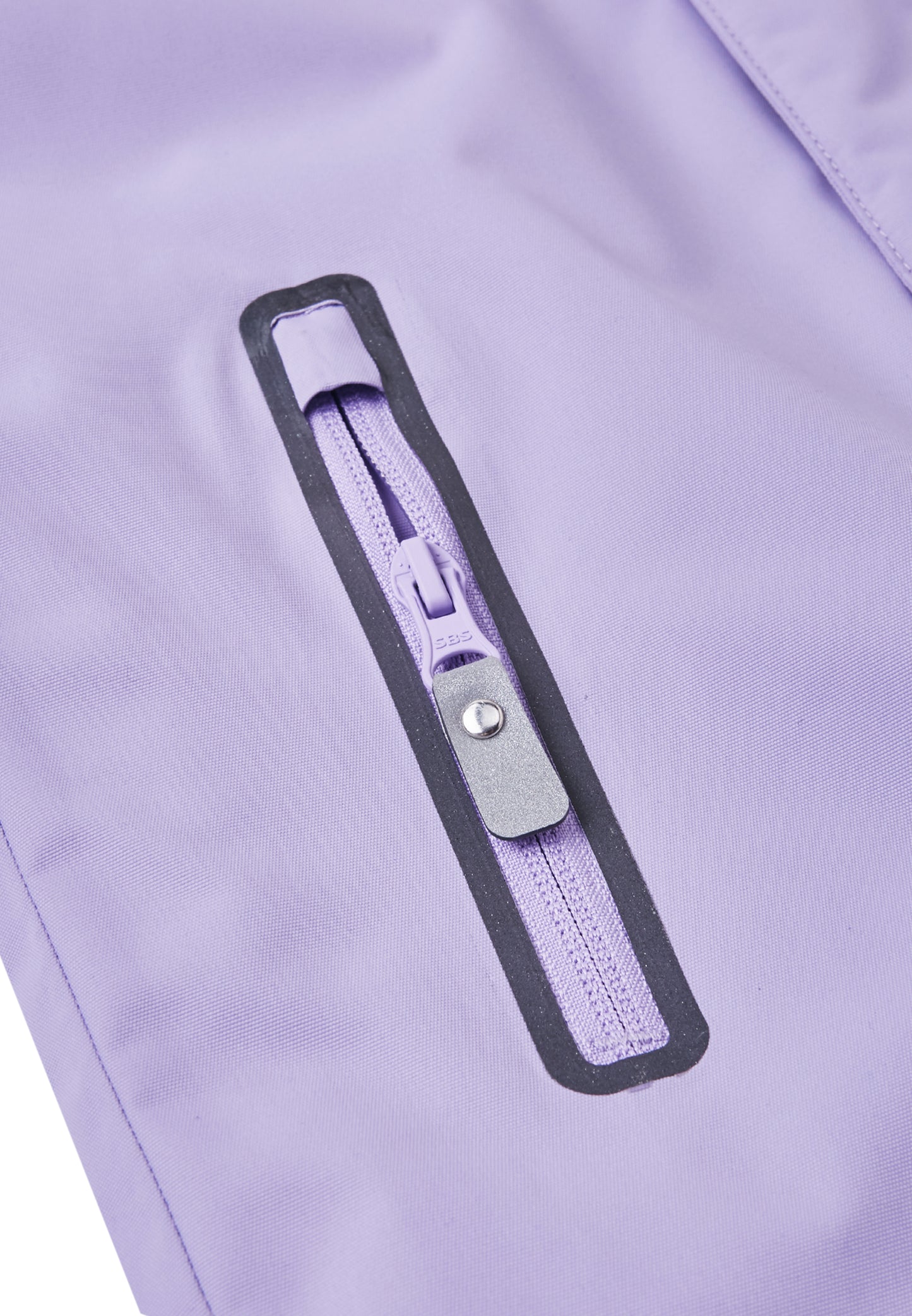 REIMA TEC Winteroverall/Skianzug Reach <br>Gr. 134, 146, 164<br>robuster Po- und Knie/Schienbeinbereich <br>verstellbare Ärmelbündchen&Lycra-Einsätze <br> Taille regulierbar<br> Schneefang <br>funktionelle Details <br>WS >12'000 mm