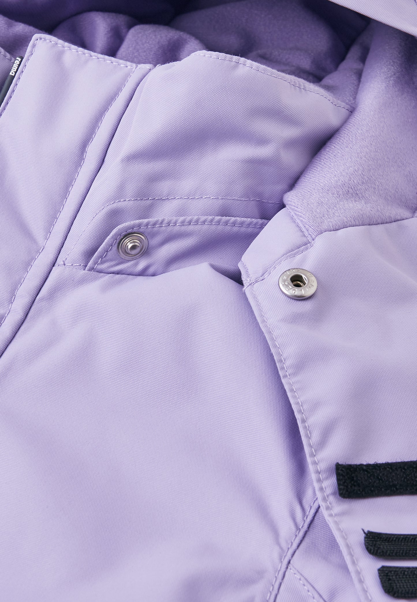 REIMA TEC Winteroverall/Skianzug Reach <br>Gr. 134, 146, 164<br>robuster Po- und Knie/Schienbeinbereich <br>verstellbare Ärmelbündchen&Lycra-Einsätze <br> Taille regulierbar<br> Schneefang <br>funktionelle Details <br>WS >12'000 mm