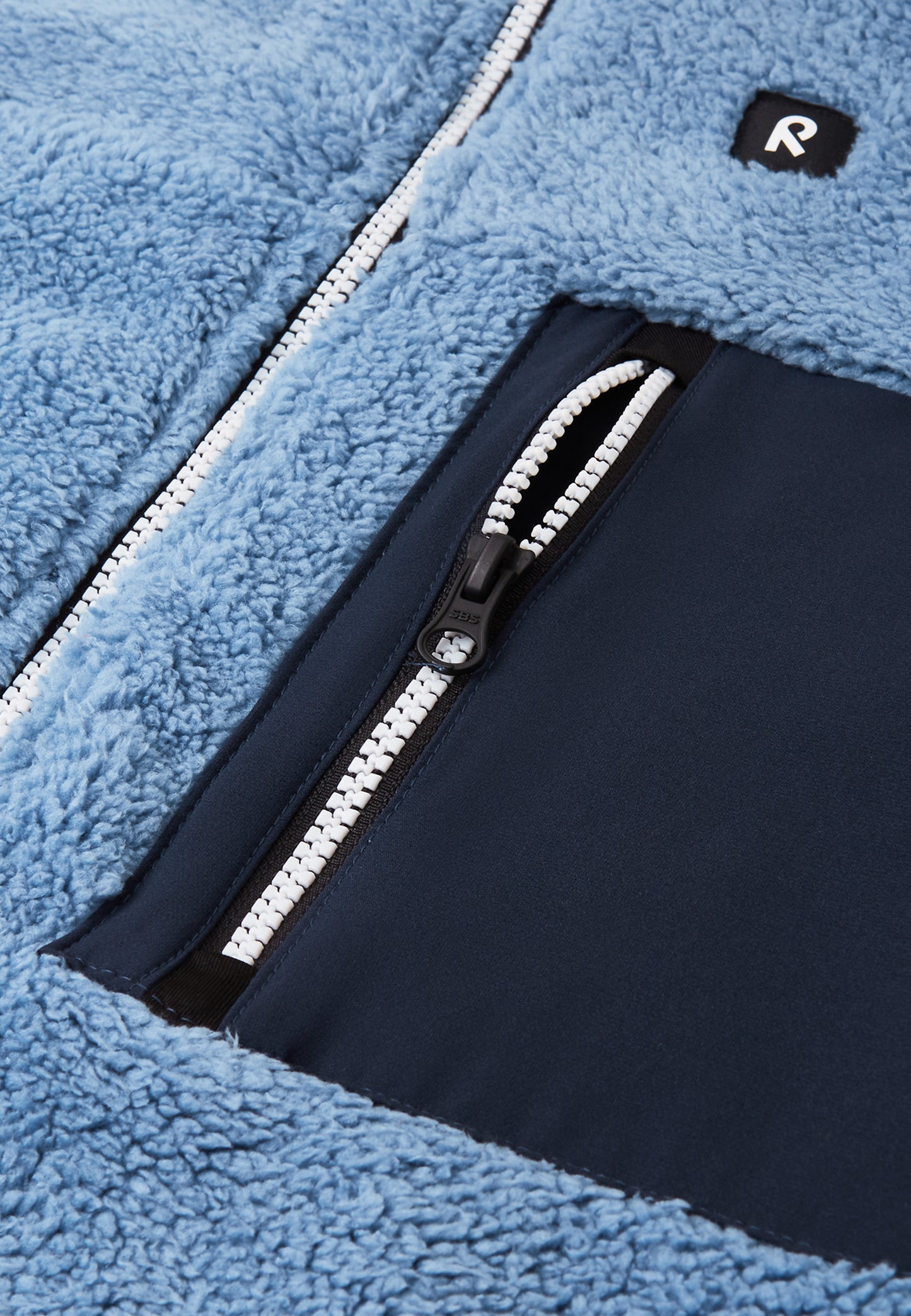 REIMA Fleece-Jacke <br> Turilas<br> Gr. 164<br> aussen warm und flauschig, innen hautfreundliches Fleece<br> recyceltes Material<br> sehr warm, 370 g/m2 Dicke