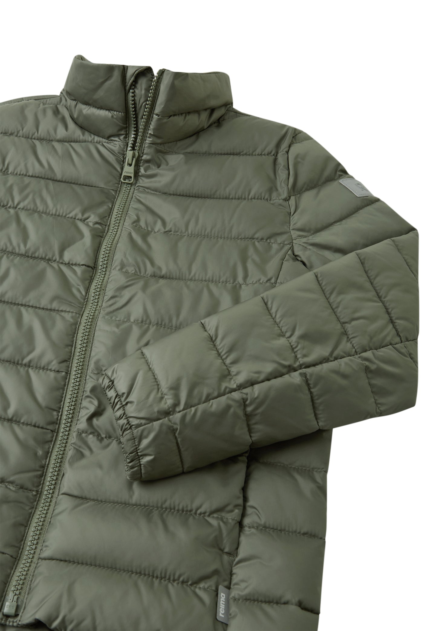 REIMA dünne Übergangs-Jacke daunenähnlich<br> Untu<br> Gr. 116, 146, 152, 158, 164<br> mit Fellex wattiert (künstliche Daune) <br> zum Separat- oder Darunter Tragen<br> WS 10'000 mm