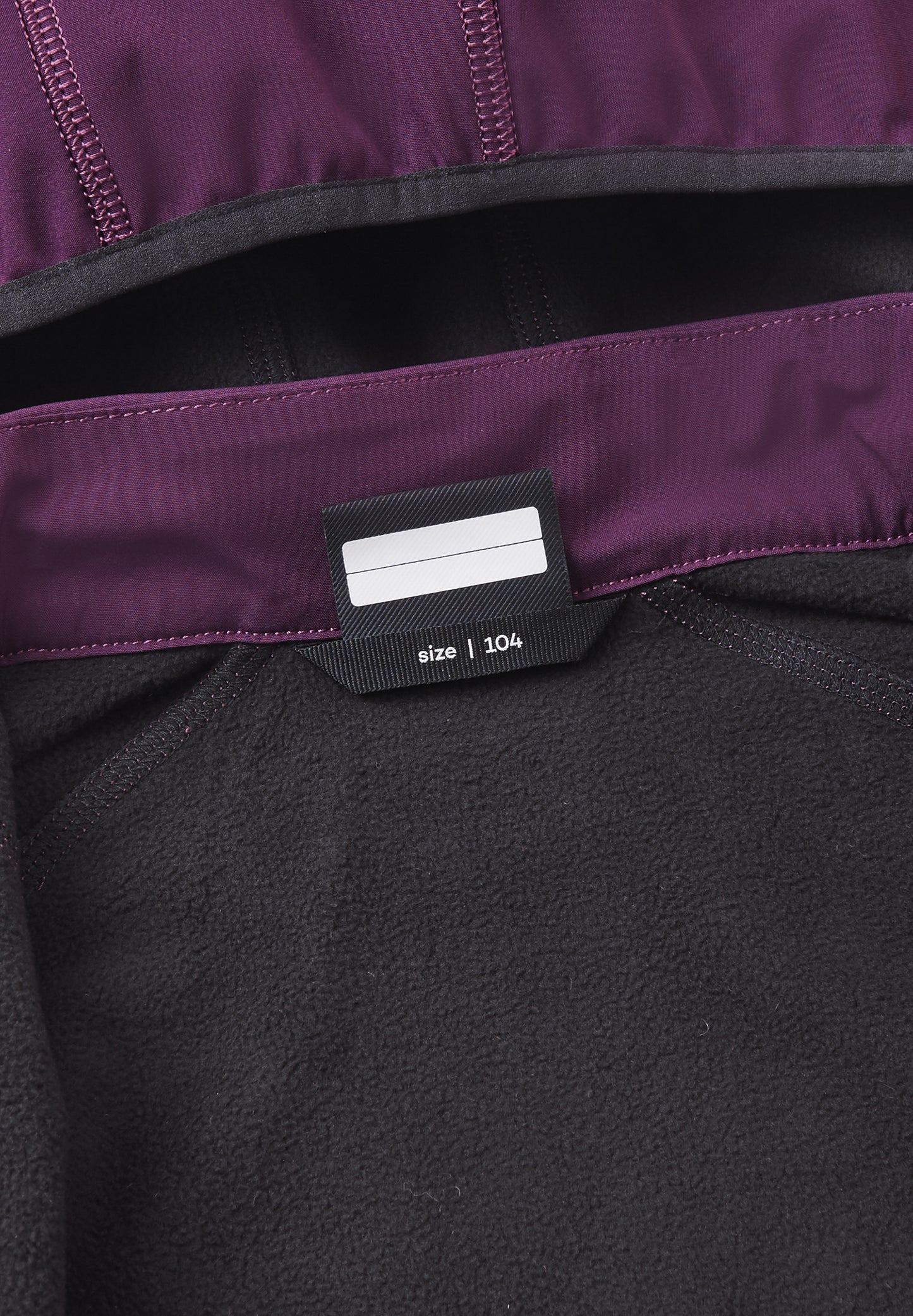 REIMA gefütterte Softshell-Jacke <br>Vantti <br>Gr. 80-140<br> aussen Softshell<br> innen weiches Fleece <br>WS 10'000 mm