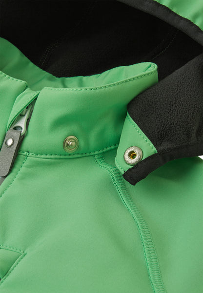 REIMA gefütterte Softshell-Jacke <br>Vantti <br>Gr. 122, 128<br> aussen Softshell<br> innen weiches Fleece <br>WS 10'000 mm
