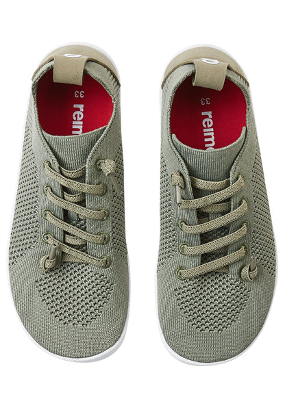 Reima leichte Turnschuhe / Barfussschu-ähnlich Astelu 5400066A