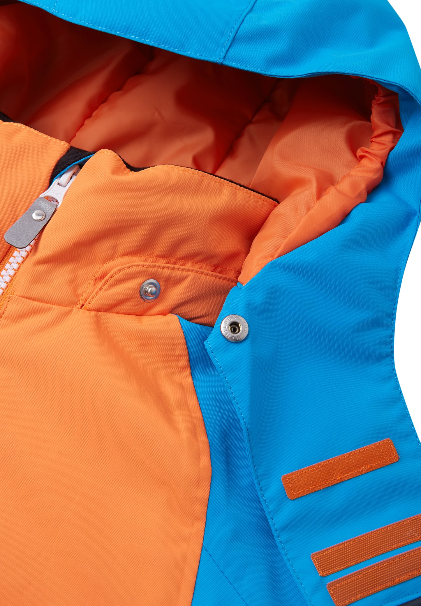 REIMA TEC Skijacke/Winterjacke Autti <br>Gr. 104<br> Schneefang & verstellbare Ärmelbündchen<br> funktionelle Details<br> WS 10'000 mm