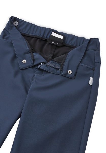 REIMA Softshell-Hose <br>Idole <br>Gr. 104, 110, 116, 128, 140, 146, 152, 158 <br>aussen Softshell <br> innen Jersey<br> schmaler Schnitt <br>WS 10'000 mm
