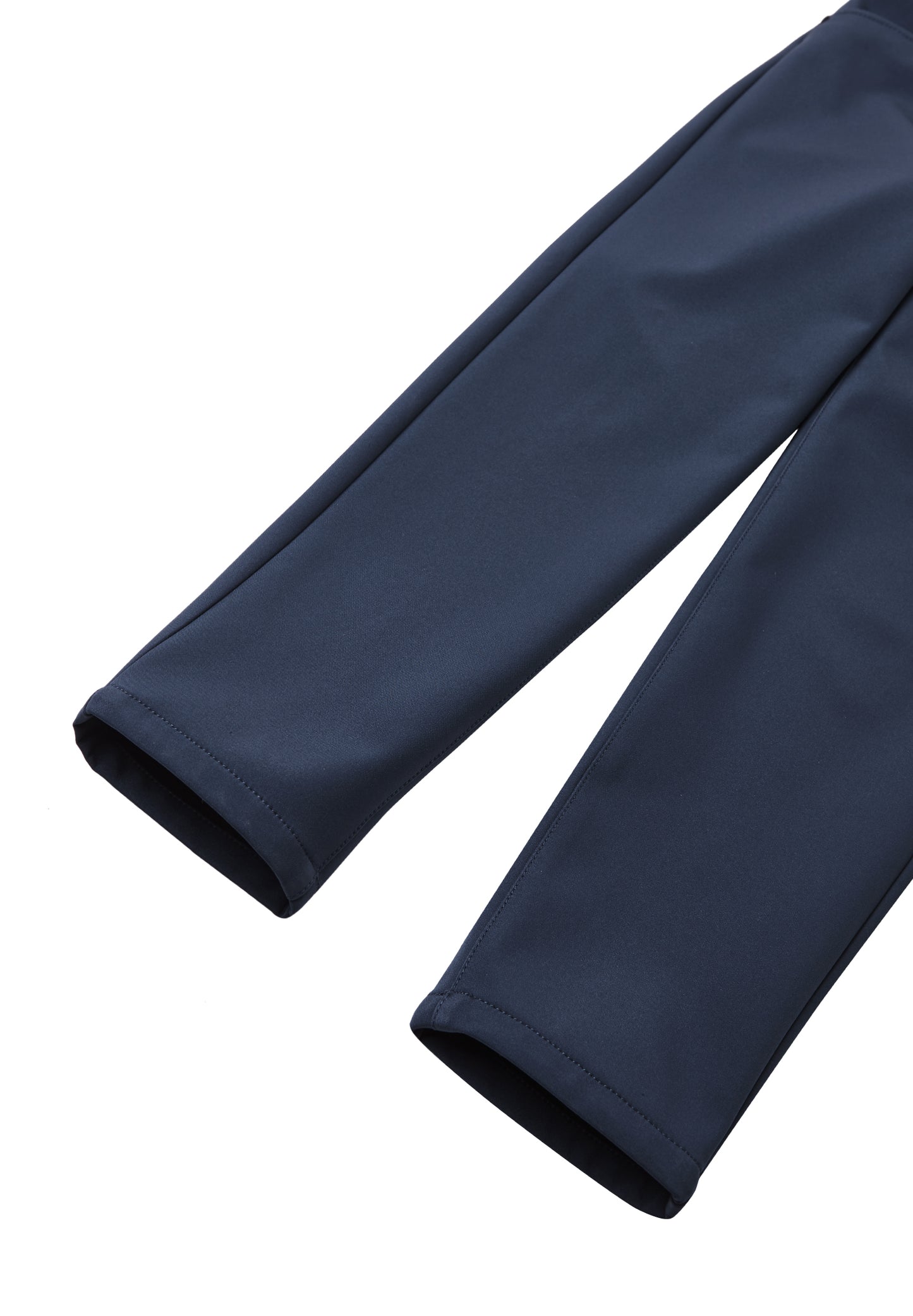 REIMA Softshell-Hose <br>Idole <br>Gr. 104, 110, 116, 128, 140, 146, 152, 158 <br>aussen Softshell <br> innen Jersey<br> schmaler Schnitt <br>WS 10'000 mm